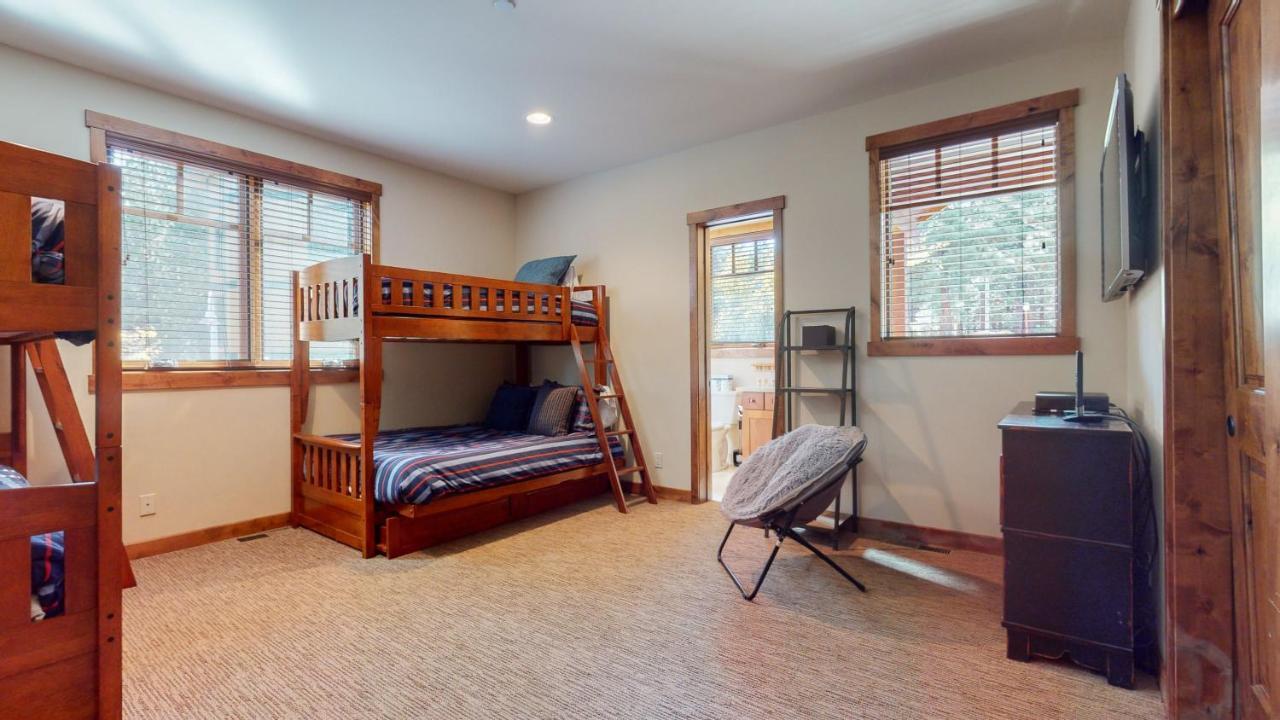 Graystone #2024 Mammoth Lakes